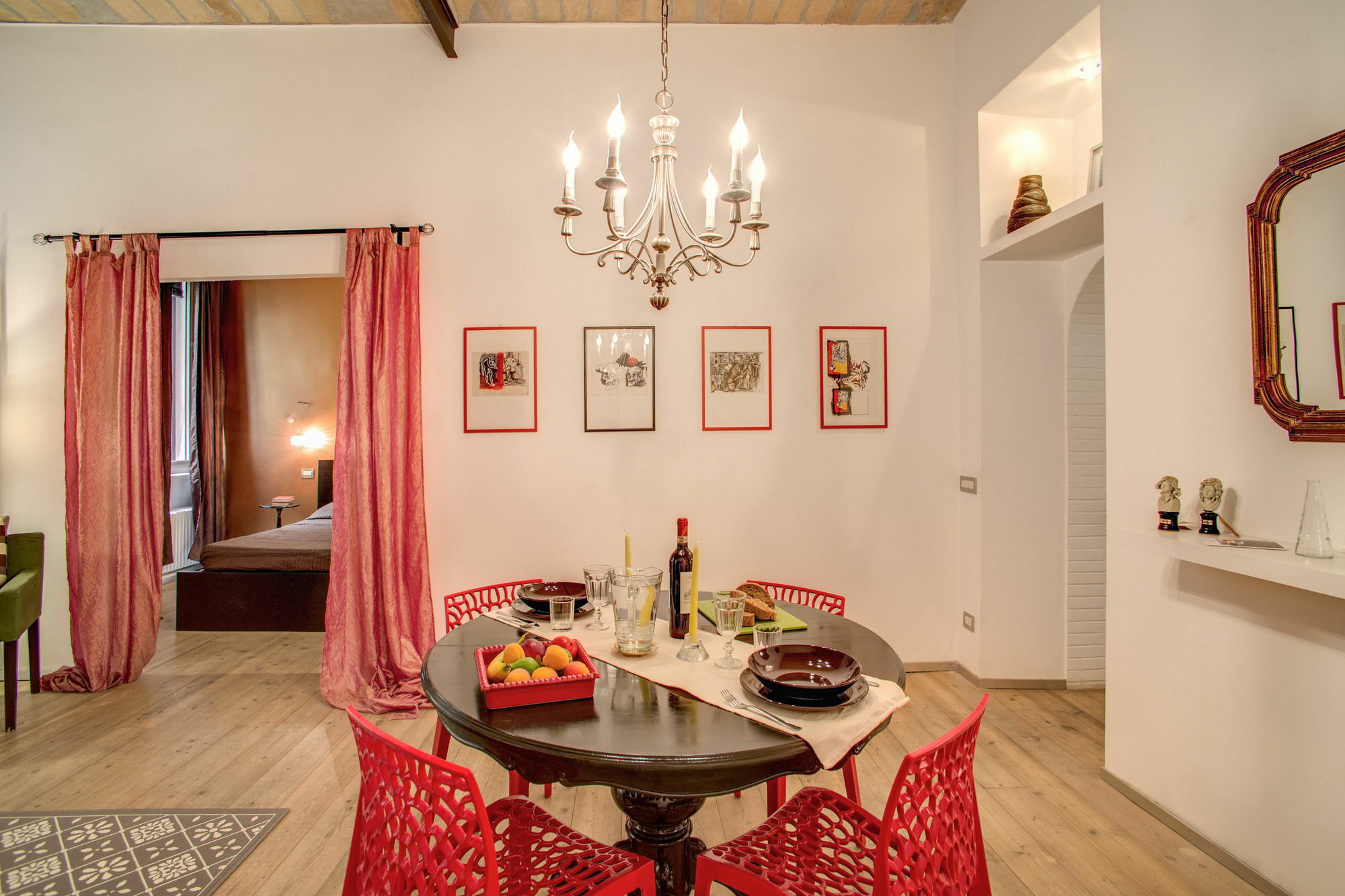 Apartment Aweshome - Scarlet Dream Rome